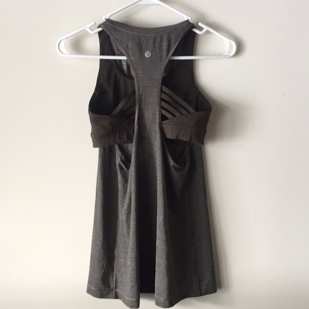 Lululemon workout top size 4- olive color